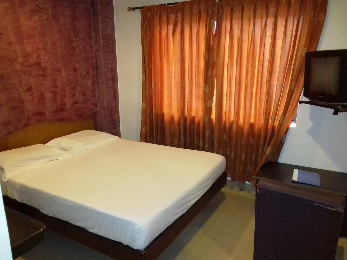 Sri Srinivasar Residency Hotel Vellore Kültér fotó