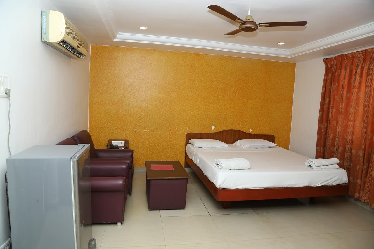 Sri Srinivasar Residency Hotel Vellore Kültér fotó