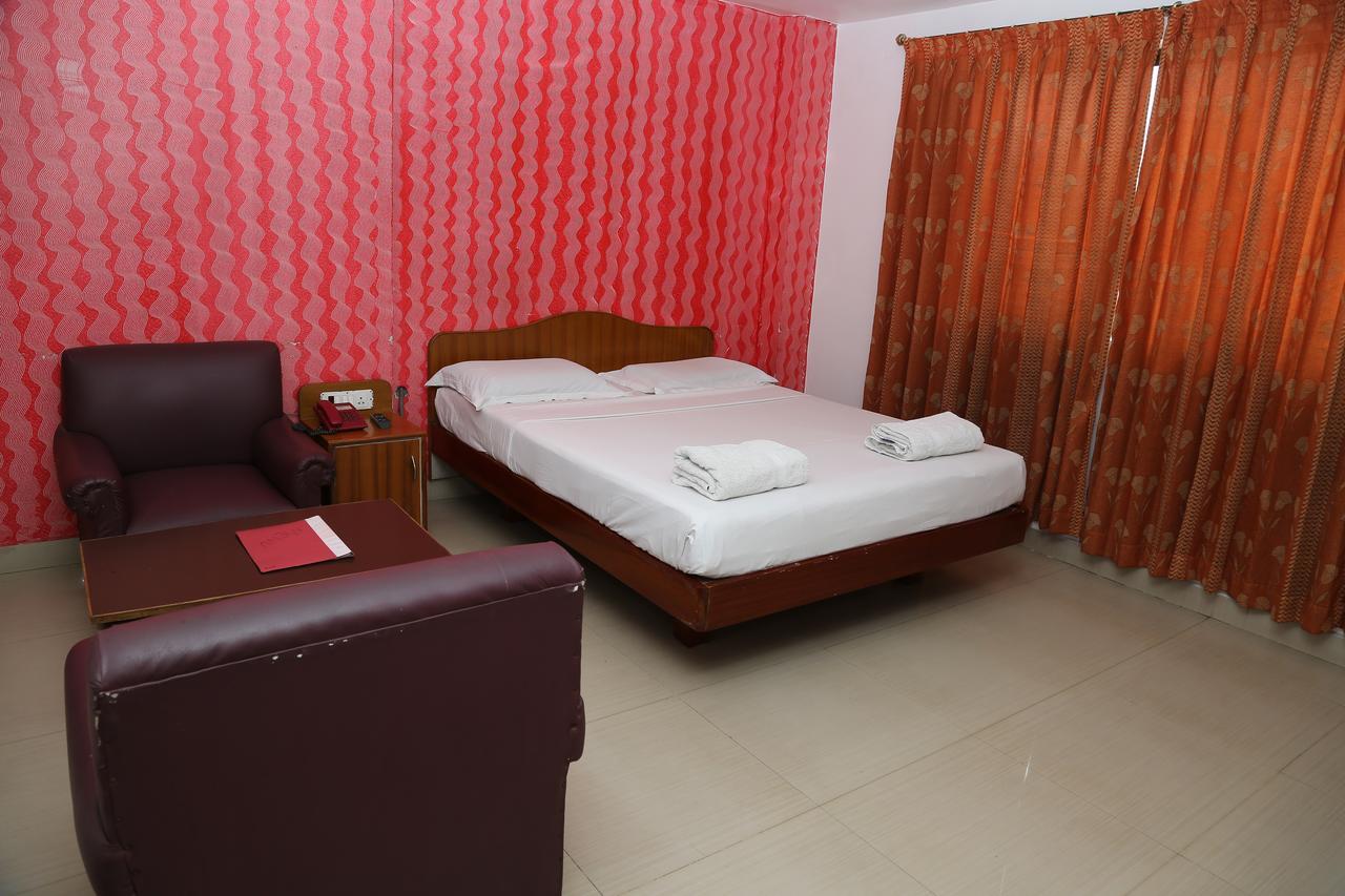 Sri Srinivasar Residency Hotel Vellore Kültér fotó