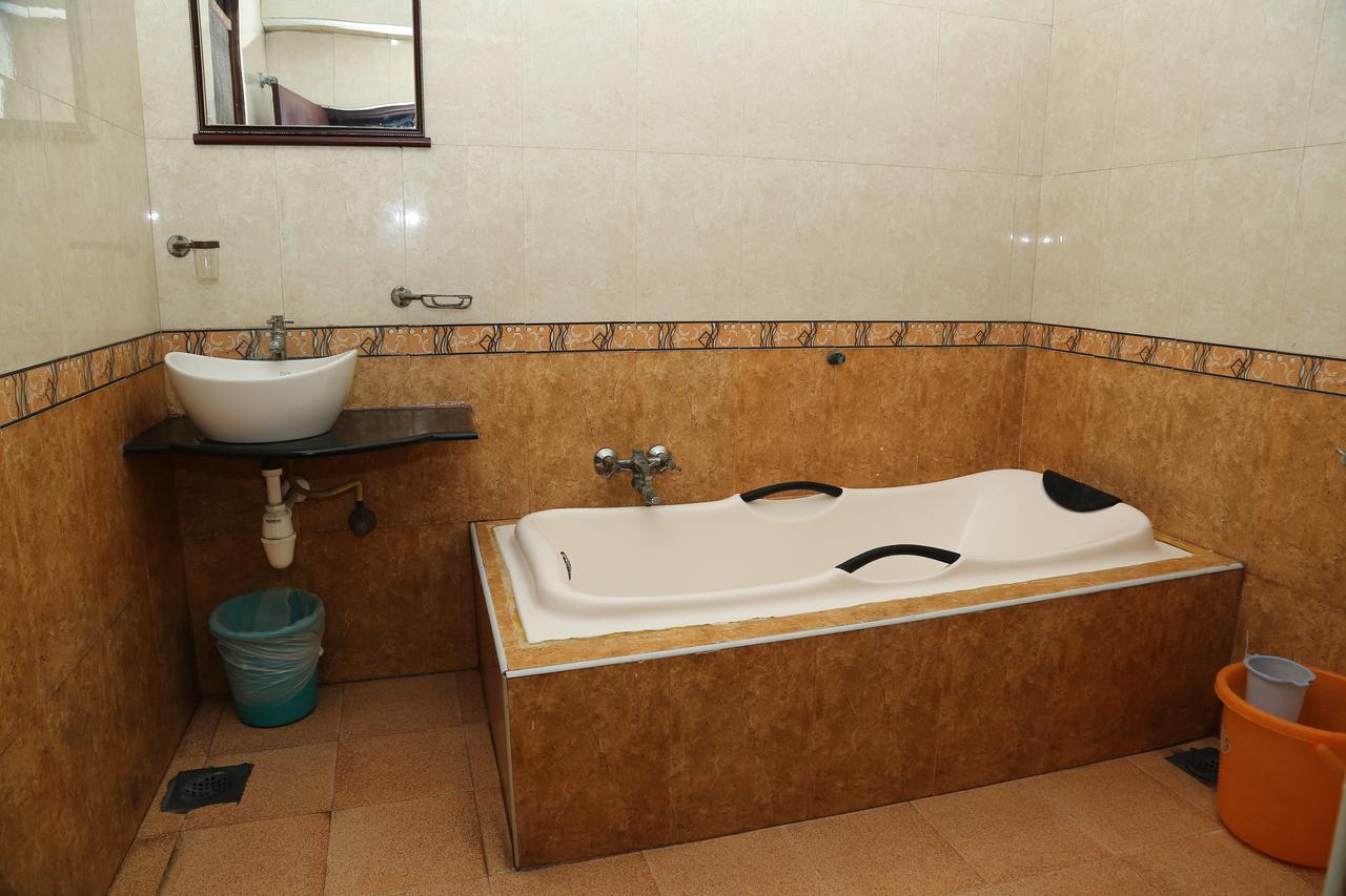 Sri Srinivasar Residency Hotel Vellore Kültér fotó