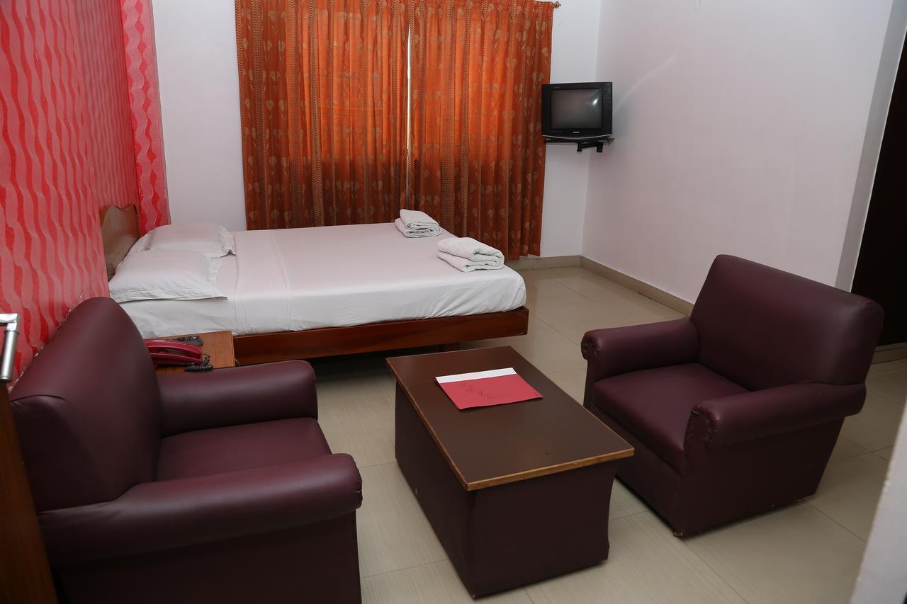 Sri Srinivasar Residency Hotel Vellore Kültér fotó