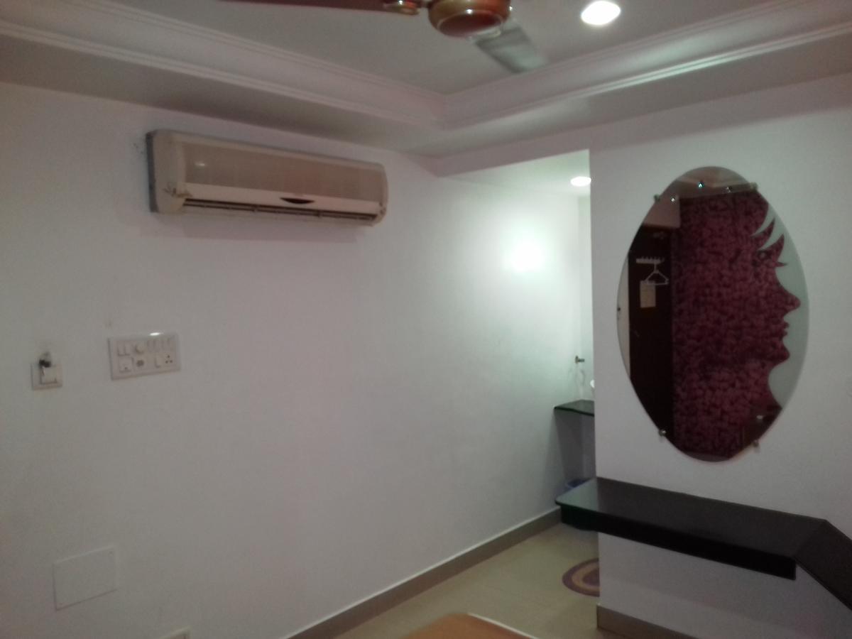 Sri Srinivasar Residency Hotel Vellore Kültér fotó