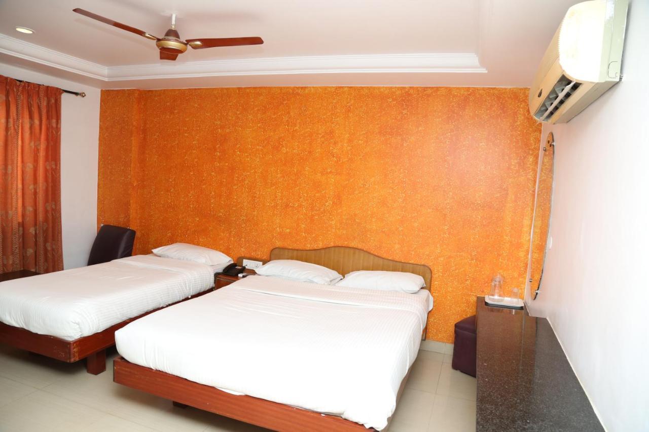 Sri Srinivasar Residency Hotel Vellore Kültér fotó